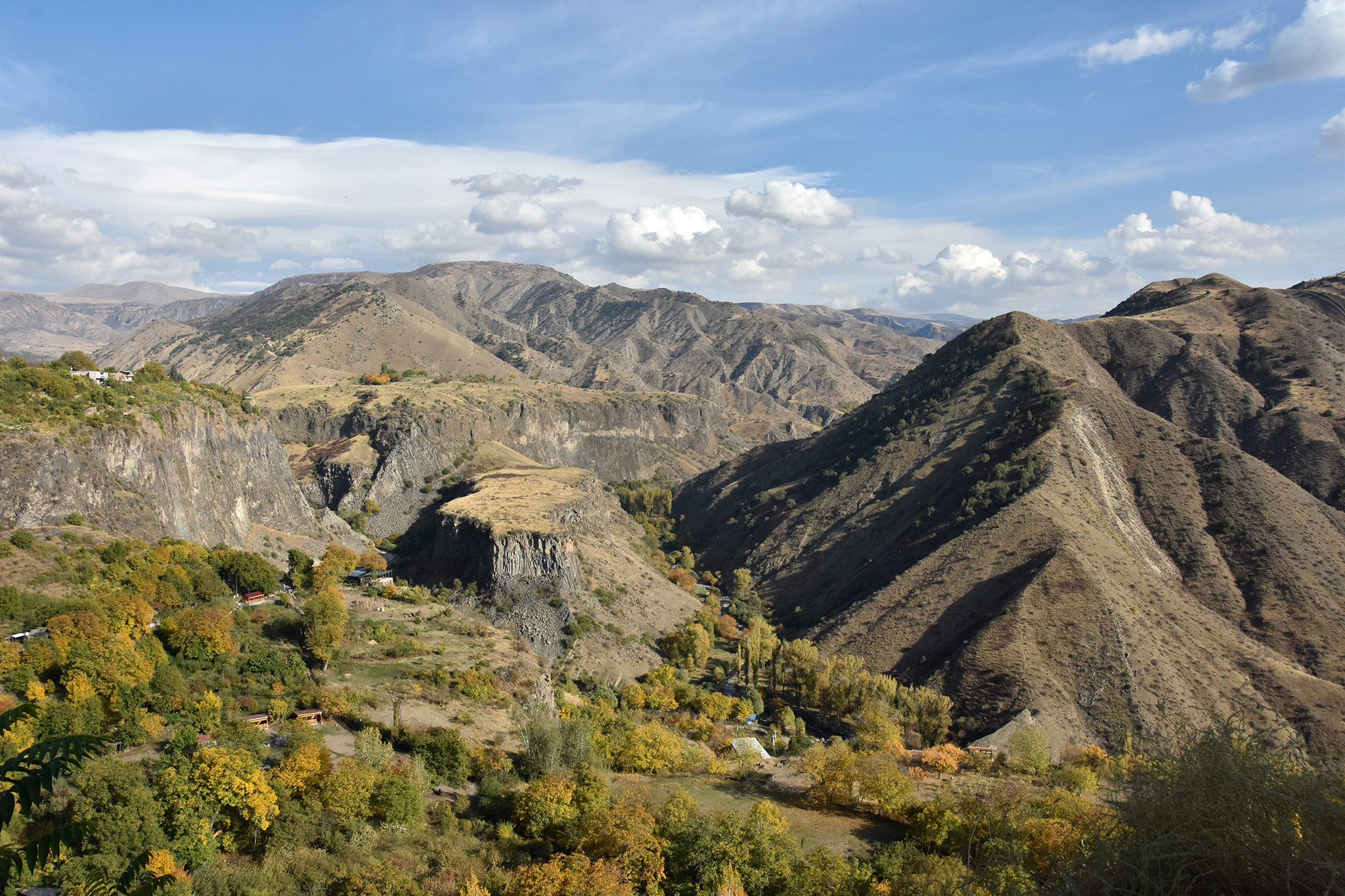 Garni (Гарни)